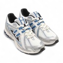 New Balance M1906REB