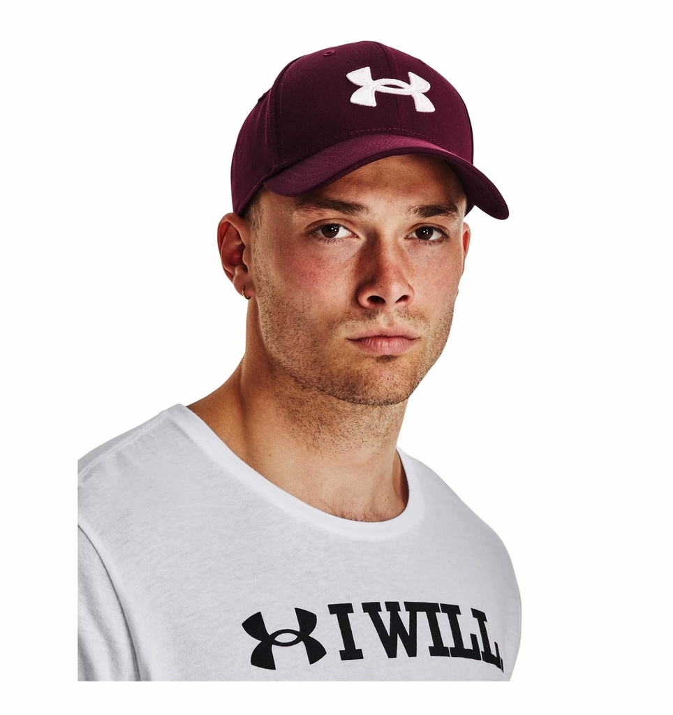 Gorra Under Armour Blitzing (copia)